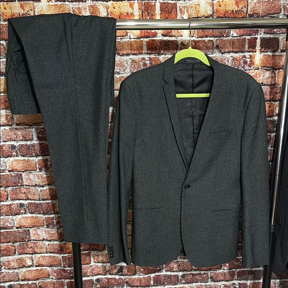 H&M men’s Classic Gray skinny fit Men's Suit 38 reg 34 pants